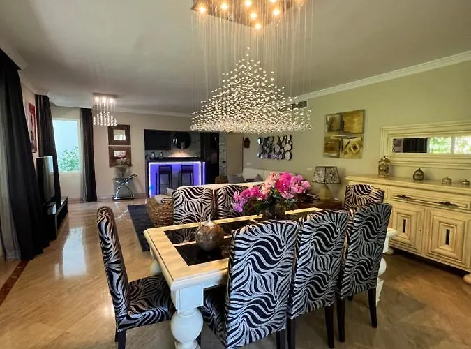 Luxury And Relax In Apartment *
