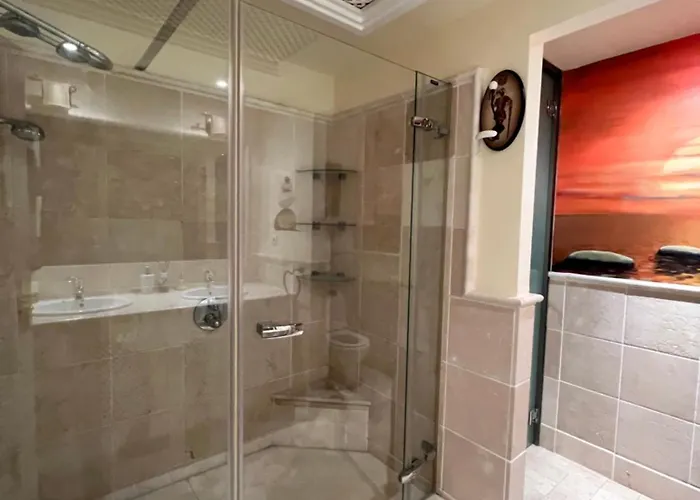 Luxury And Relax In